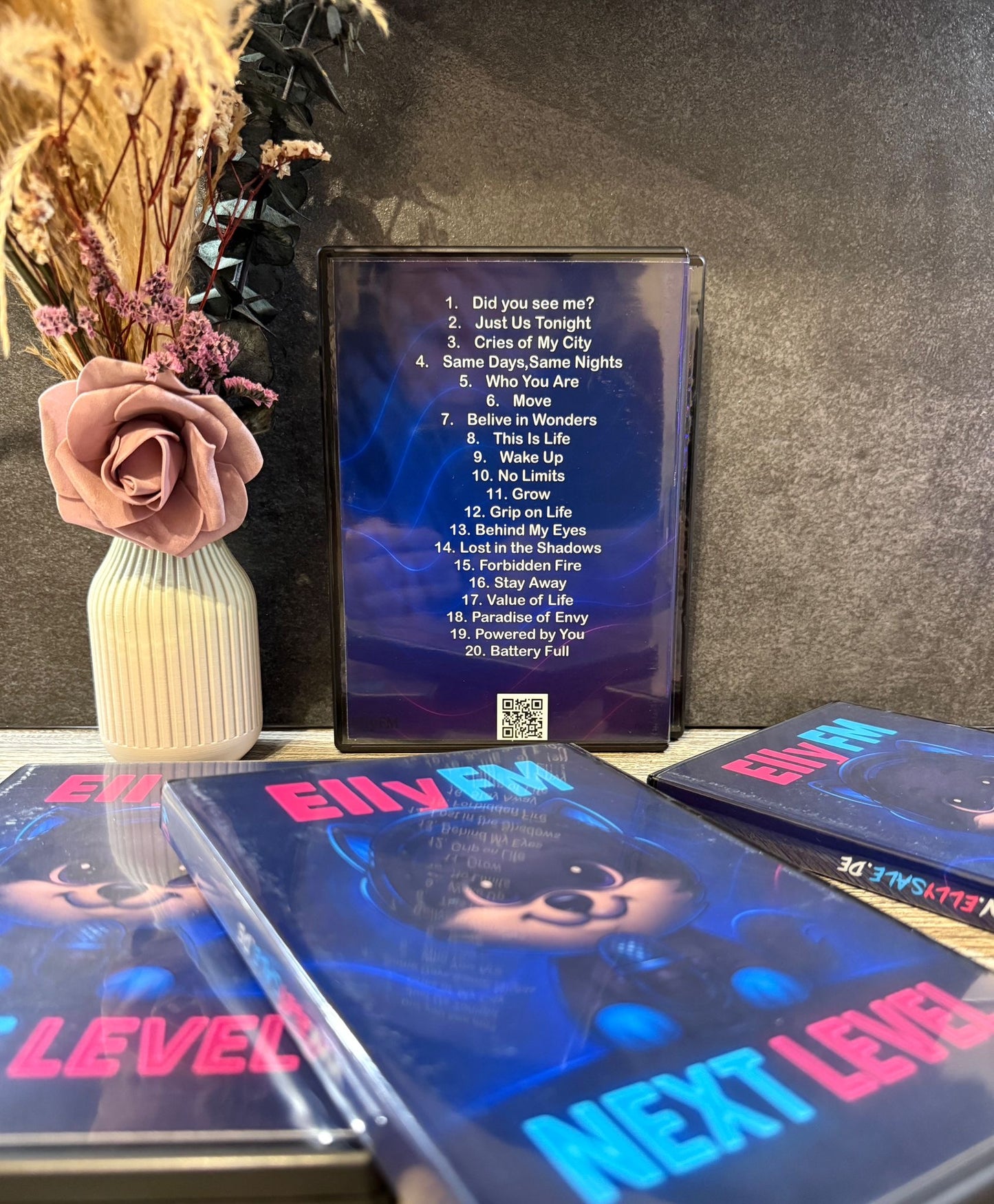 Elly FM – Next Level