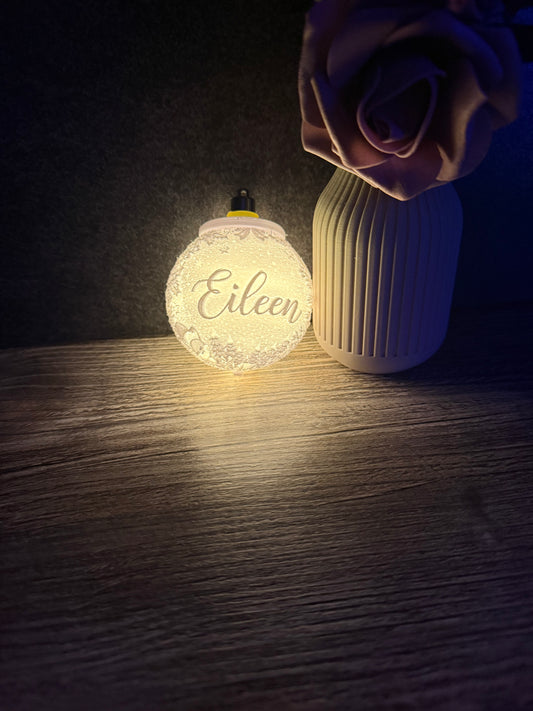 LED Weihnachtskugel mit Namen